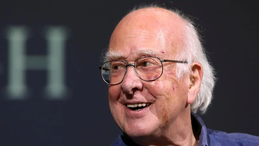 Peter Higgs: O Cientista que Revelou o Bóson de Higgs