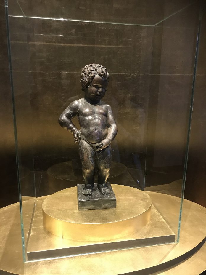 The original Manneken Pis statue from 1619 is kept at the Brussels City Museum